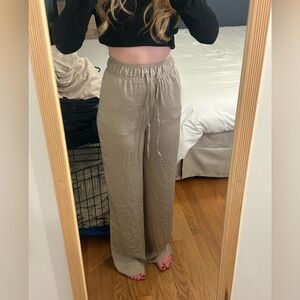 H&M Beige Relaxed-Fit Trousers